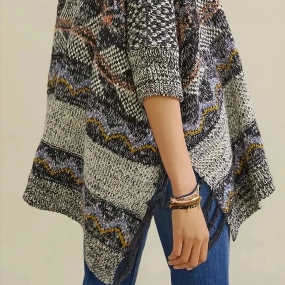 Anthropologie Pilcro Magda Knit Poncho boho heavy knit sweater M/L - Picture 3 of 8